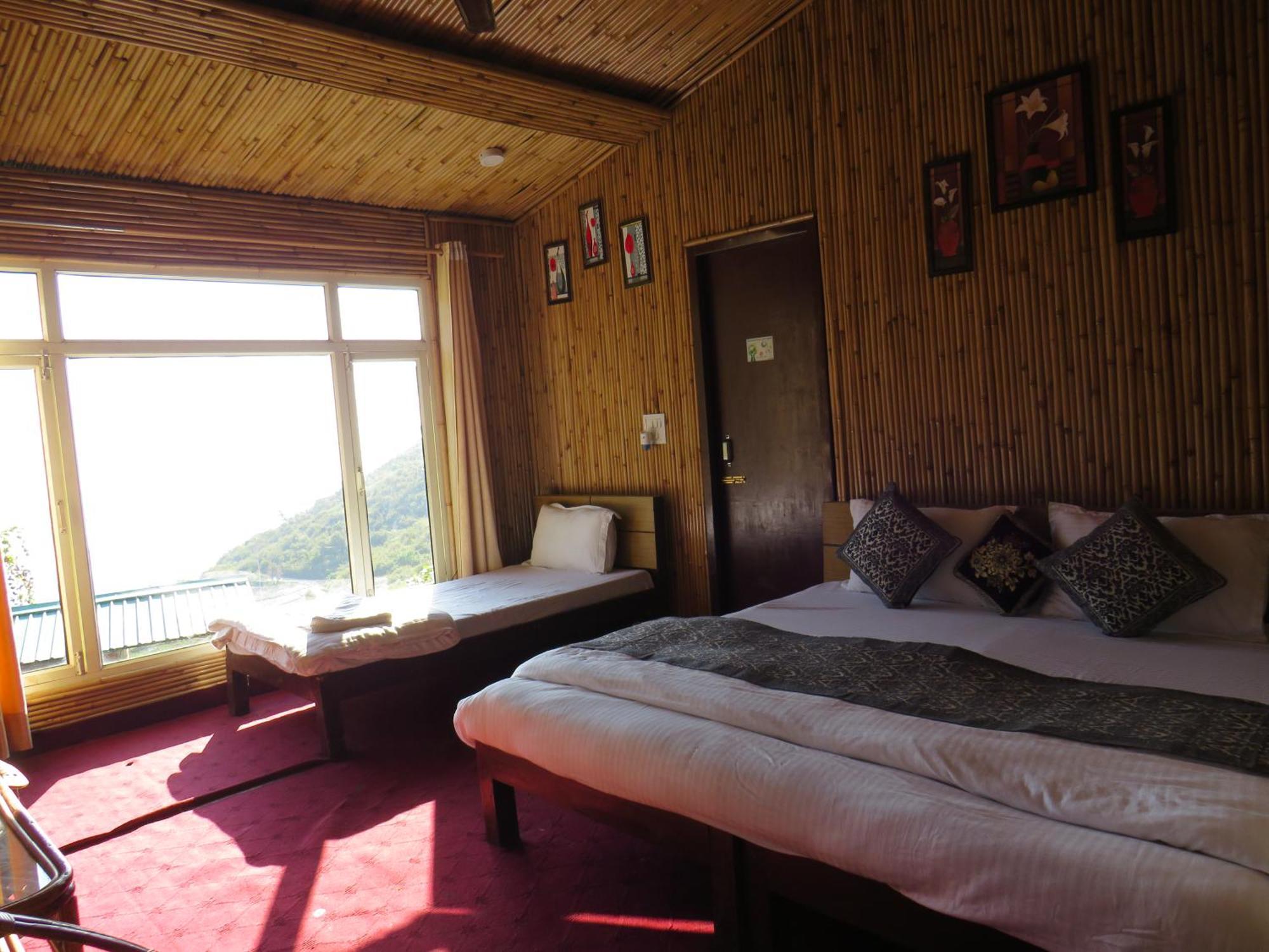 Himalayan Cottages Массури Экстерьер фото