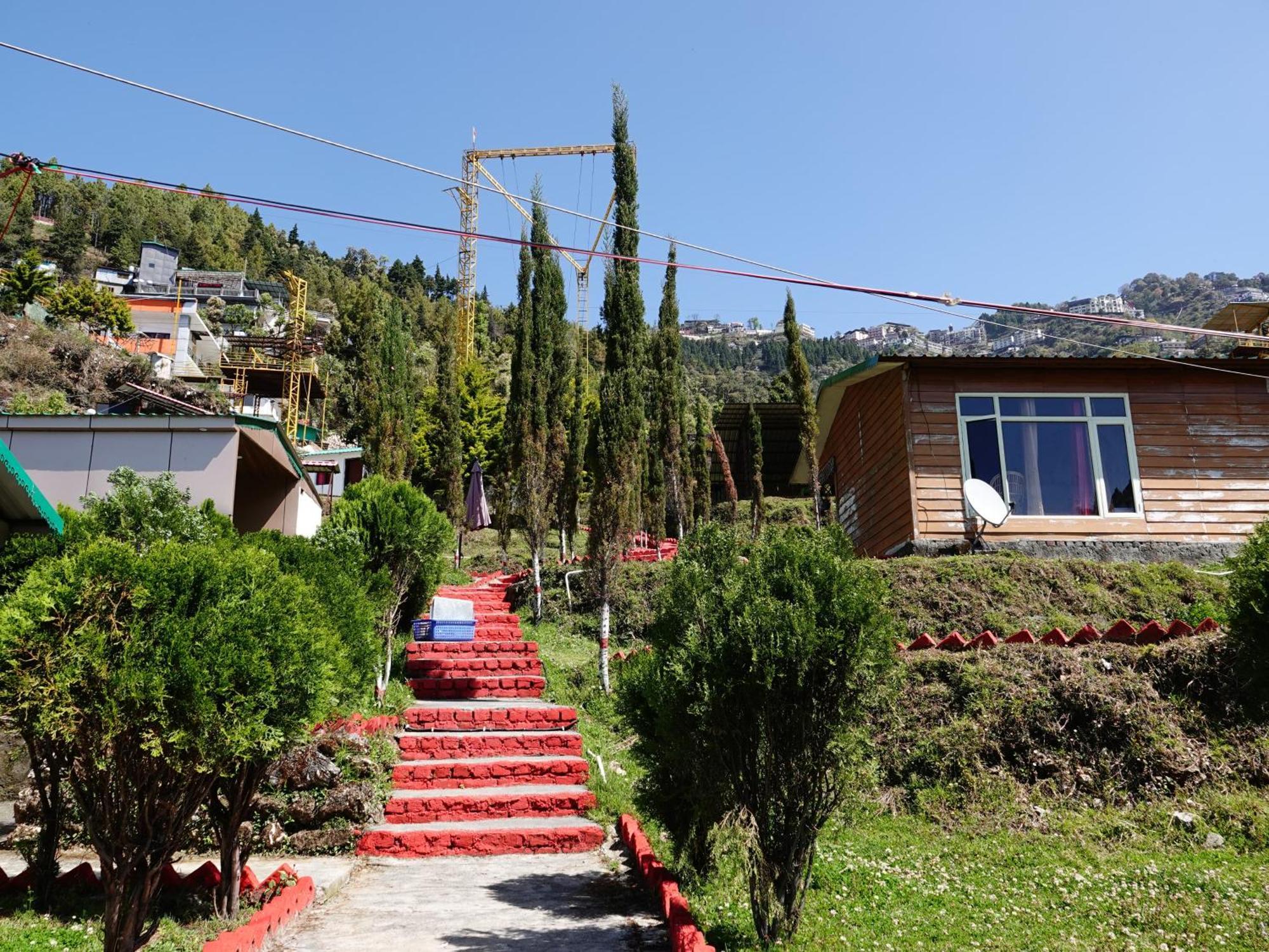 Himalayan Cottages Массури Экстерьер фото
